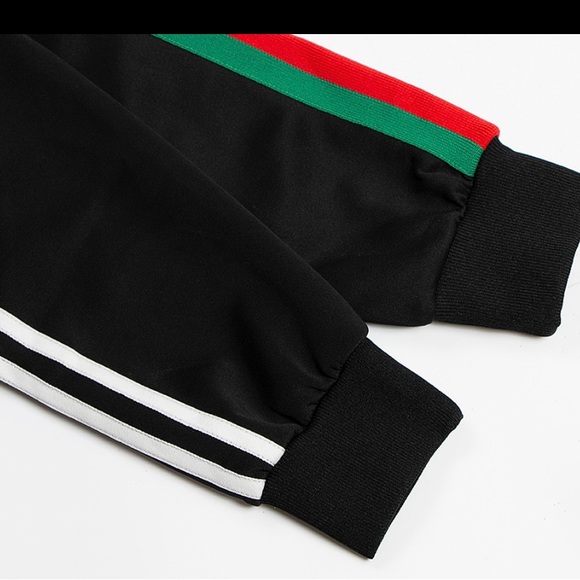 TRACKSUIT - NEW - SZ M โฅ๏ธ๐ - Picture 10 of 16